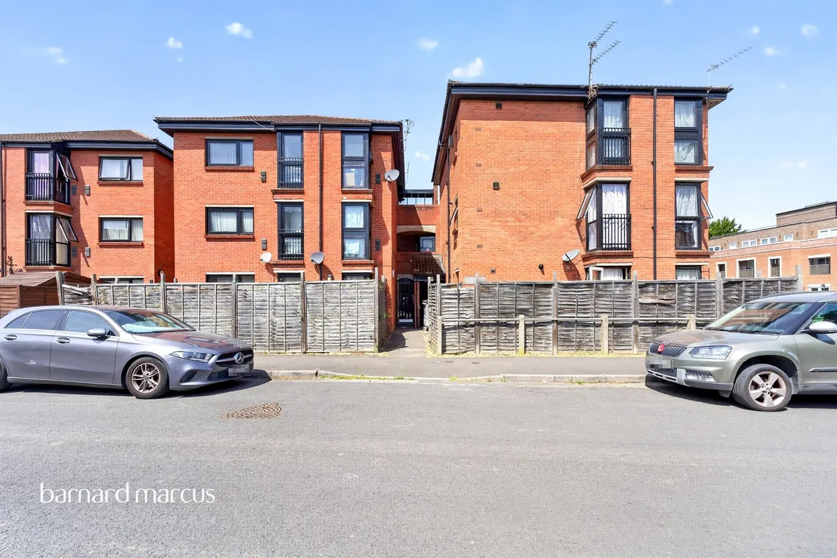 Beauclerk Close, Feltham