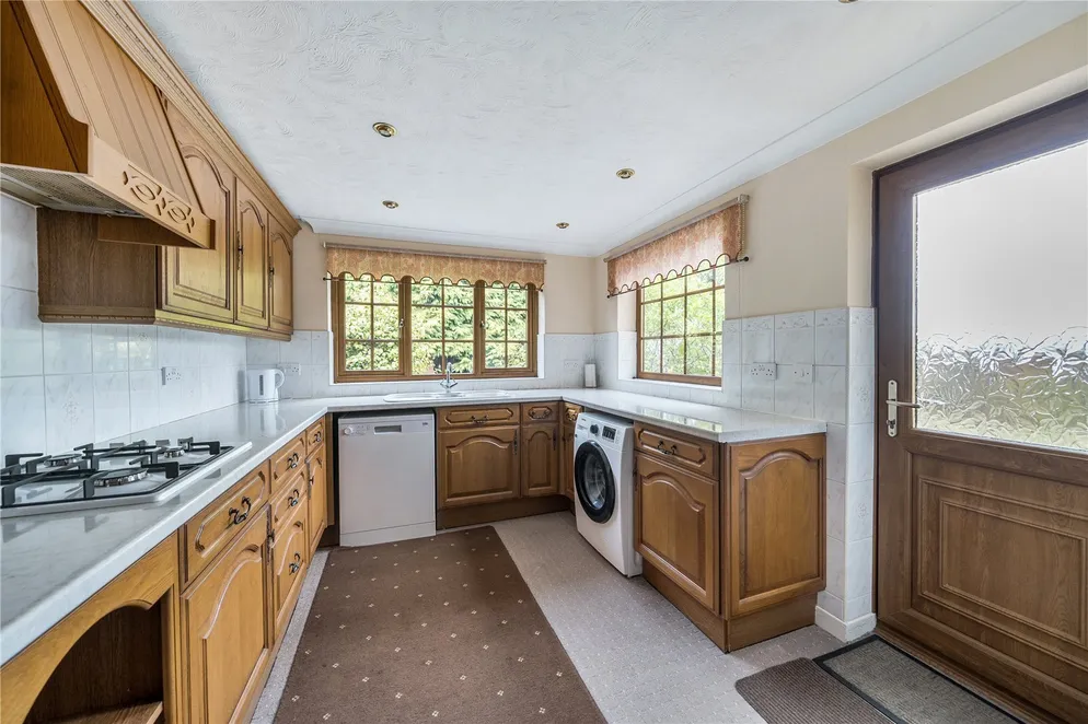 Property carousel item 15