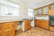 Oakwood Avenue, Wakefield