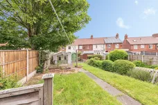 Oakwood Avenue, Wakefield