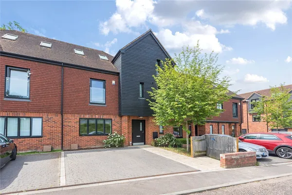 Mill Lane, Sevenoaks, TN14 photo 1
