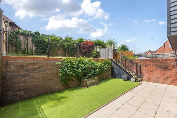 Mill Lane, Sevenoaks, TN14 photo 7