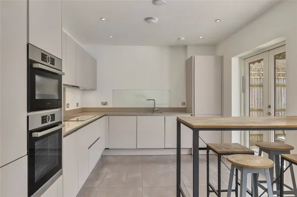 Mill Lane, Sevenoaks, TN14 photo 11