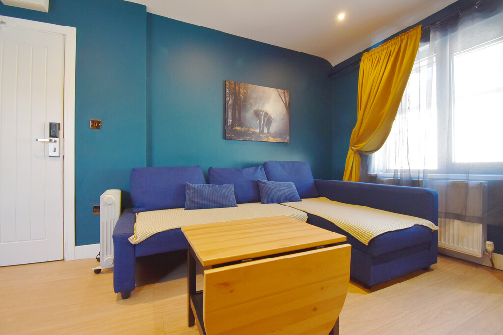 Sky City Apartments, Coventry, CV6 3BU Image 4