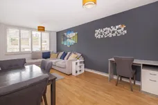 Kingham Close, London, SW18 photo 1