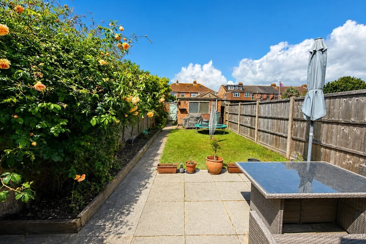 Worthing Avenue, Gosport