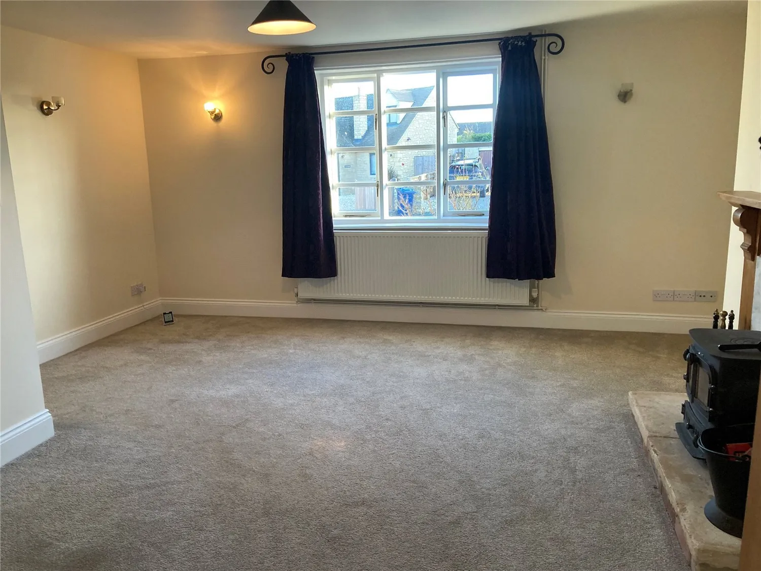 Main Street, Dumbleton, WR11 photo 6