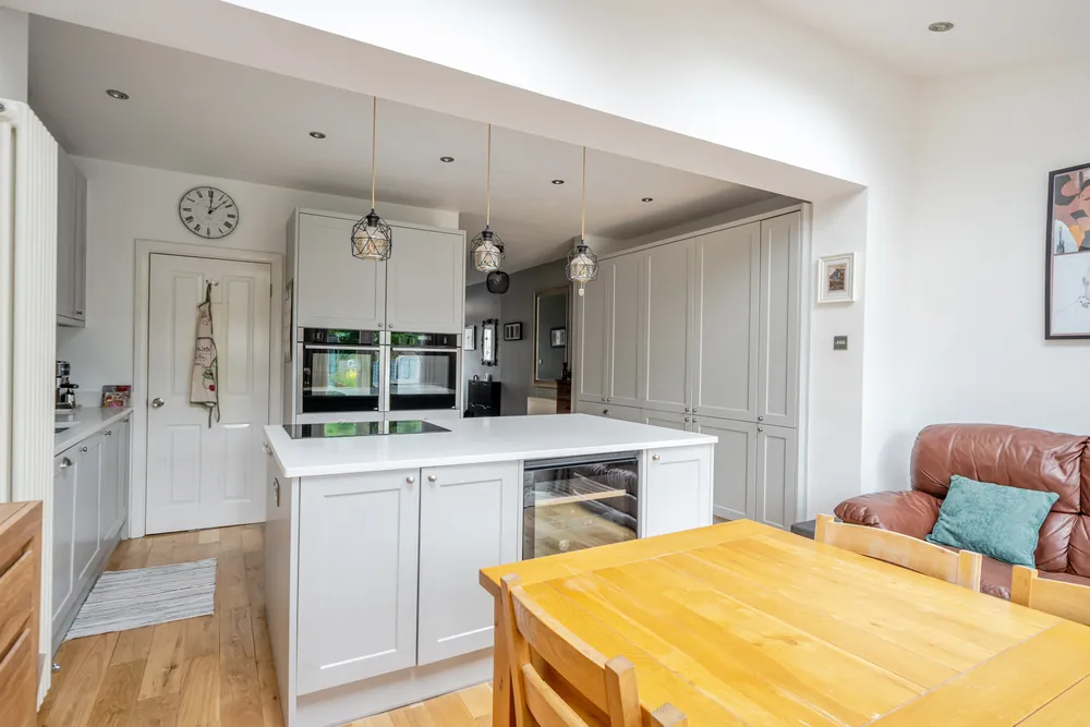 Homestead Road, Caterham, CR3
