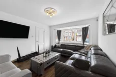 James Clements Close, Kilwinning