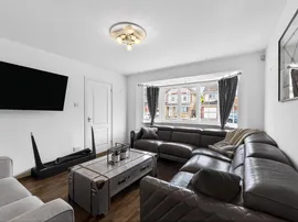 James Clements Close, Kilwinning thumb 3