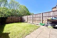 Plomer Avenue, HODDESDON