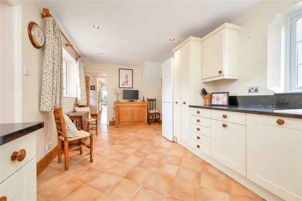 Abbots Bromley Road, Hoar Cross, DE13 photo 12