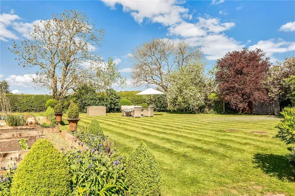 Abbots Bromley Road, Hoar Cross, DE13 photo 33