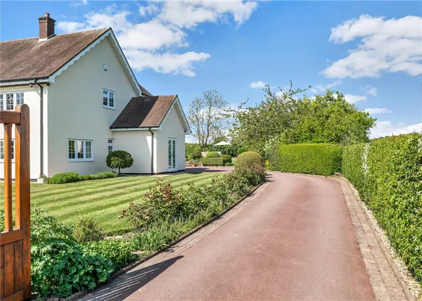 Abbots Bromley Road, Hoar Cross, DE13 photo 38