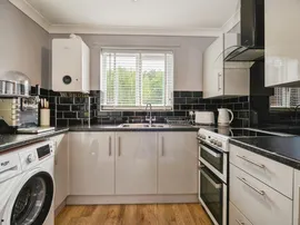 Rosemoor Close, Marton-In-Cleveland, Middlesbrough thumb 2