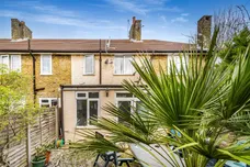 Montacute Road, Morden