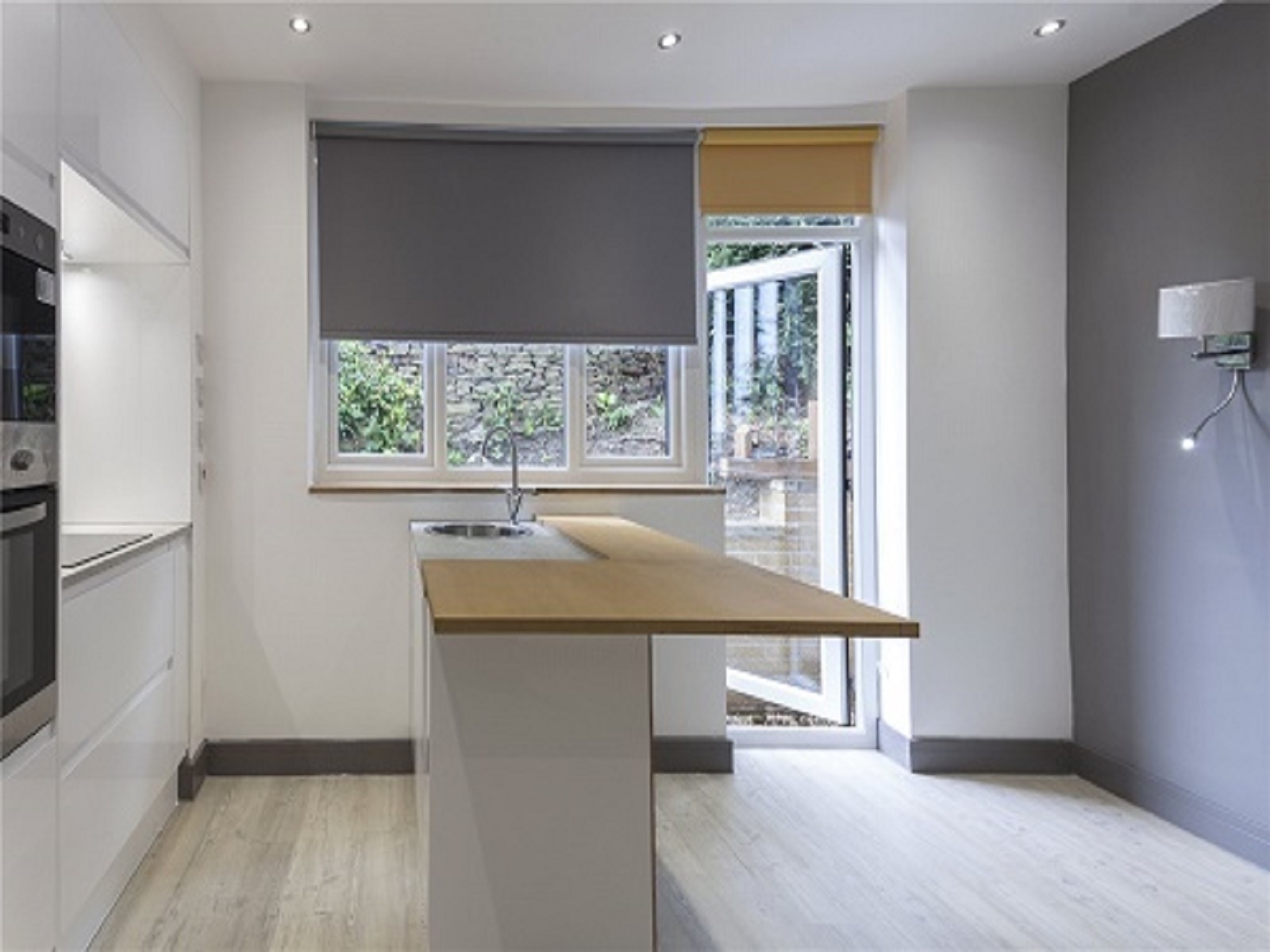 141 Blacker Road, Huddersfield, HD2 Image 1