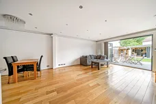 Bourneside Road, Addlestone, KT15 photo 6