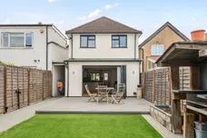 Bourneside Road, Addlestone, KT15 photo 15