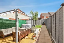 Thornborough Way, Hamilton, Leicester