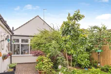 Kings Mede, Waterlooville