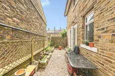 Pasture Lane, Clayton, Bradford