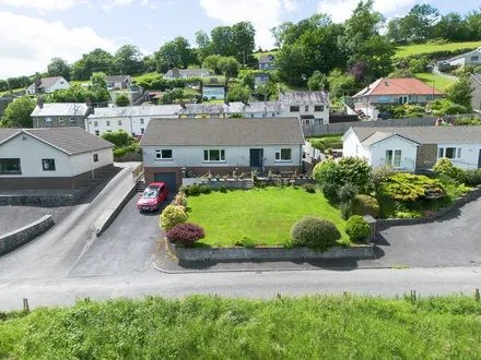 Well Street, Llandysul, SA44