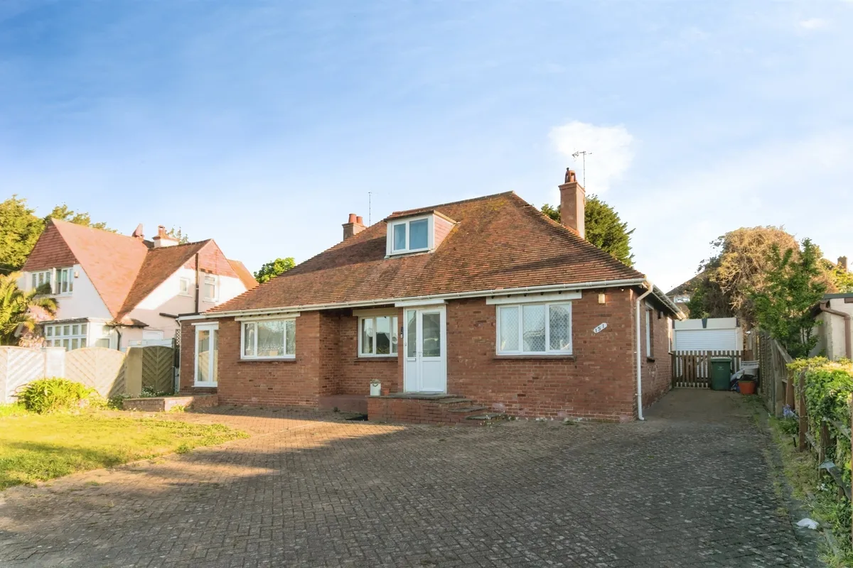 De La Warr Road, Bexhill-On-Sea