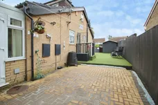Wesley Croft, Leeds