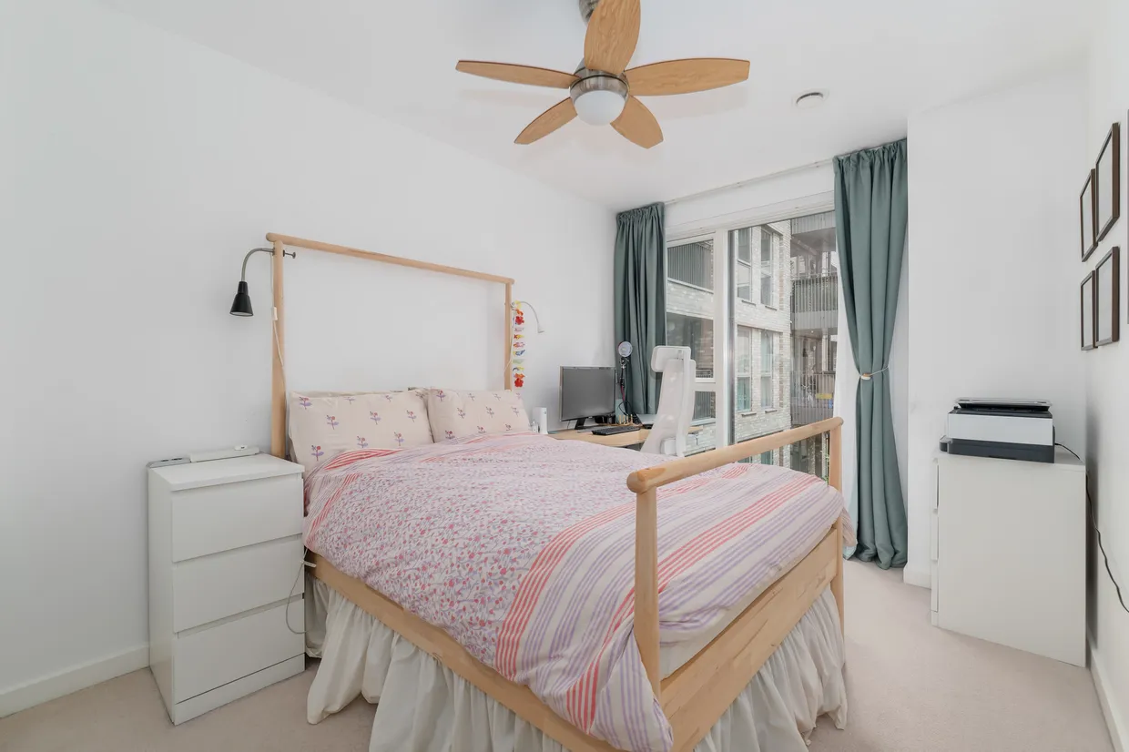 Thomas Road, London, E14 photo 7