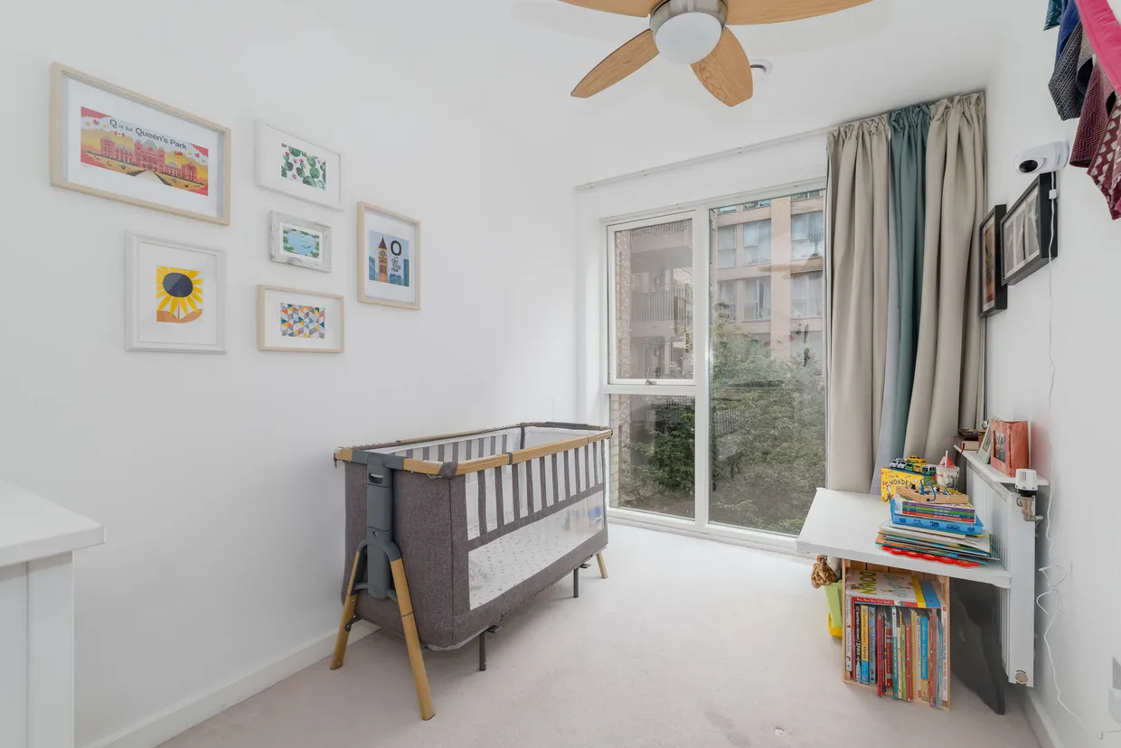 Thomas Road, London, E14 photo 10