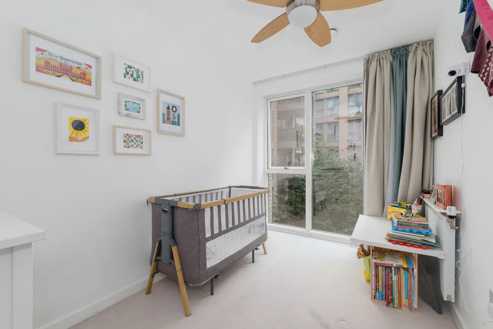 Thomas Road, London, E14 photo 10
