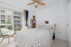 Thomas Road, London, E14 photo 14