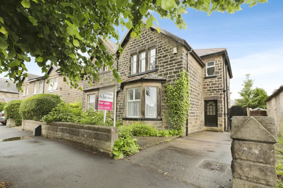 King Edwards Drive, Harrogate