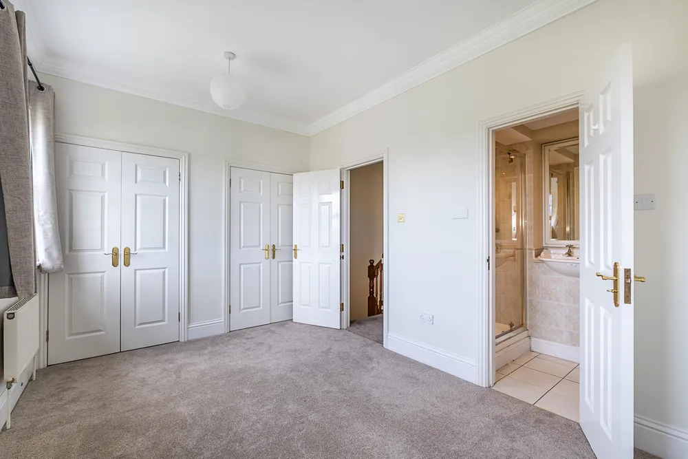 Chadwick Place, Surbiton, KT6