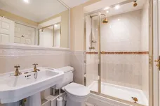 Chadwick Place, Surbiton, KT6 photo 15