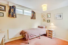 Woodthorpe Park Drive, WAKEFIELD