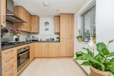 Hadlow Close, Greenlands, Redditch