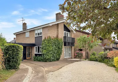 Lyne Walk, Hackleton, Northampton, NN7