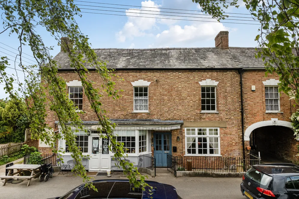 The Green, Frampton On Severn, GL2 photo 7