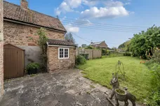 The Green, Frampton On Severn, GL2 photo 18
