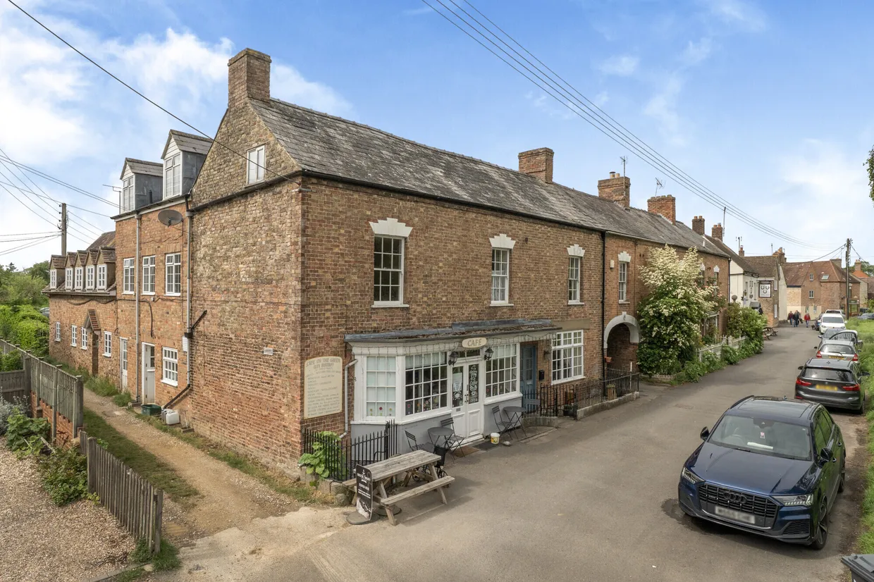 The Green, Frampton On Severn, GL2 photo 24