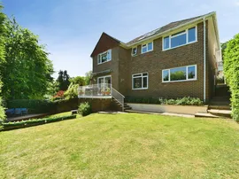 Hillside Way, Withdean, Brighton thumb 2