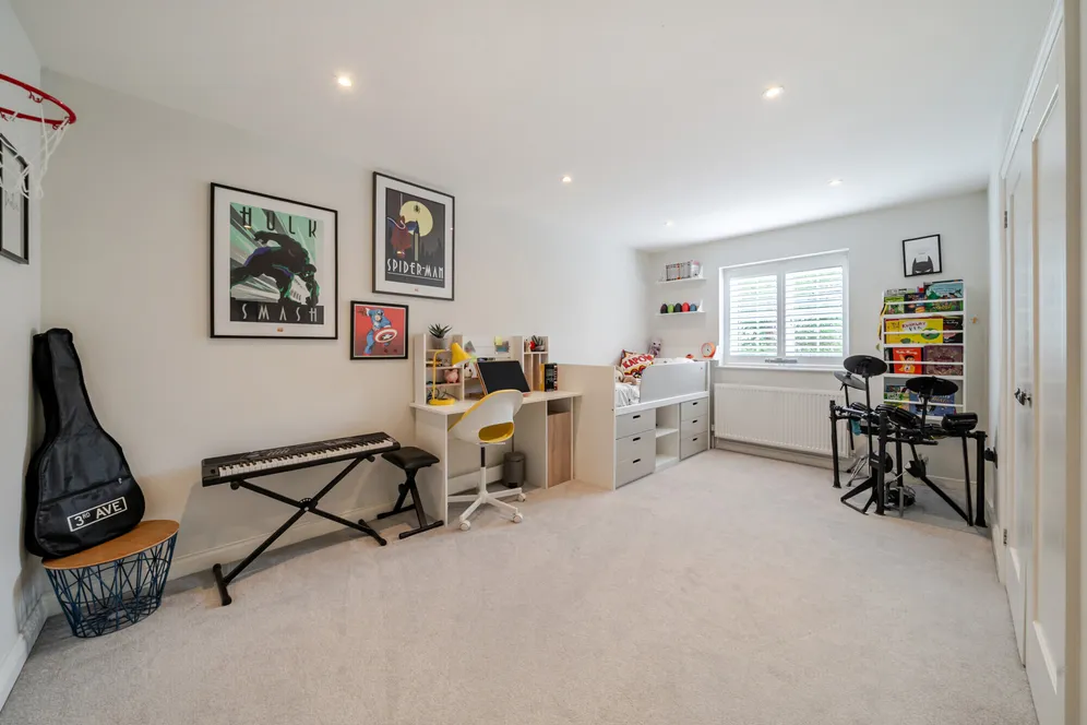 Fullers Road, Rowledge, Farnham, GU10 photo 15