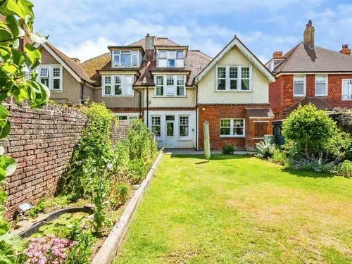Sutton Park Road, SEAFORDphoto