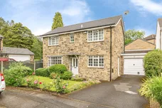 Holmeside Close, Huddersfield