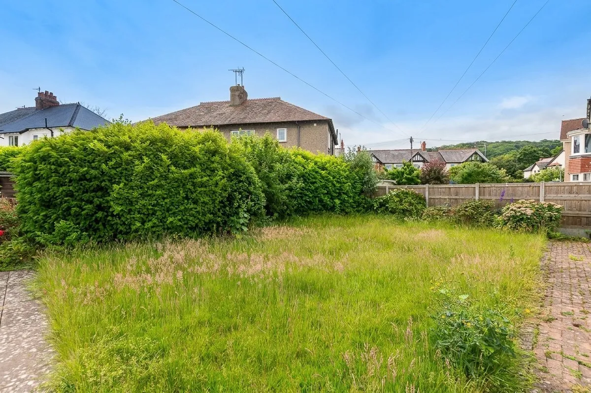 Broadway, Rhos on Sea, Conwy, LL28
