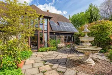 Pound Farm Barns, Chawton, GU34 photo 1