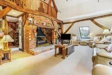 Pound Farm Barns, Chawton, GU34 photo 2