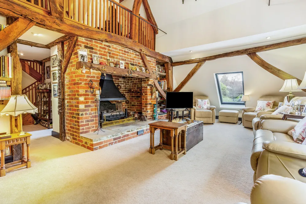 Pound Farm Barns, Chawton, GU34 photo 2